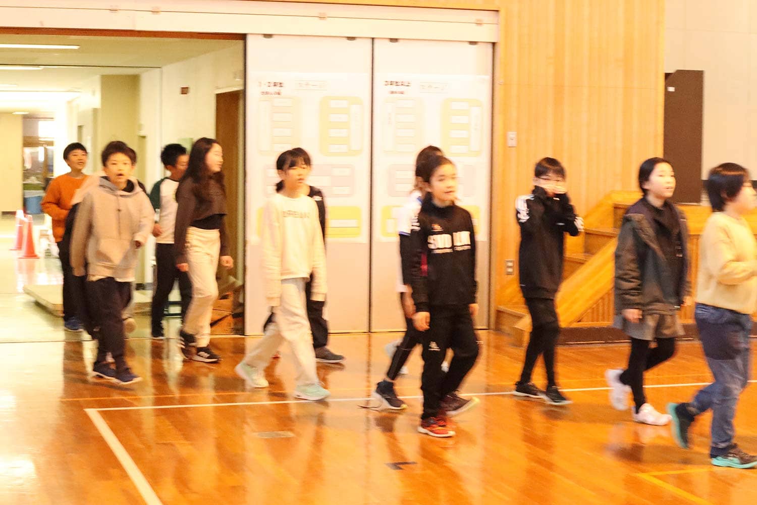 札幌 市立 緑丘 小学校(02)